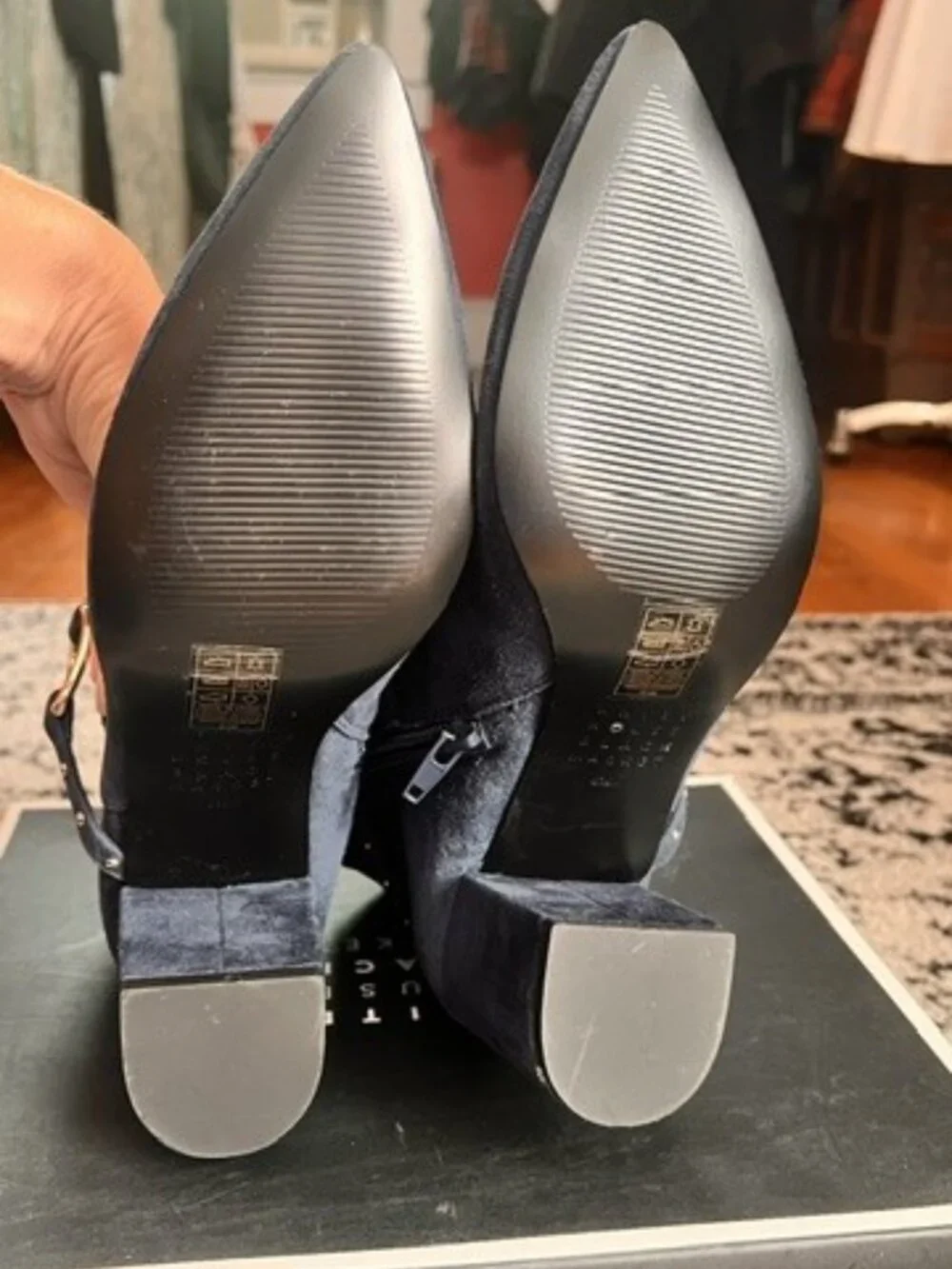 White House Black Market Navy Suede Studded Ankle Boots – Size 8.5